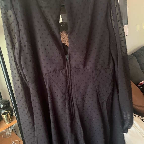 Francesca’s Black Long Sleeve Dress - Picture 2 of 2